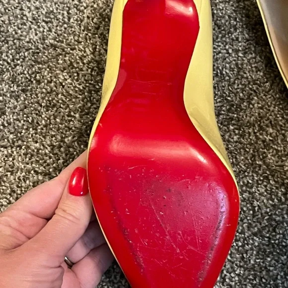 Christian Louboutin 100 mm heels great condition size 40 - Picture 5 of 12